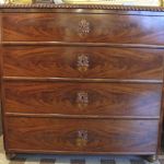 551 1562 CHEST OF DRAWERS